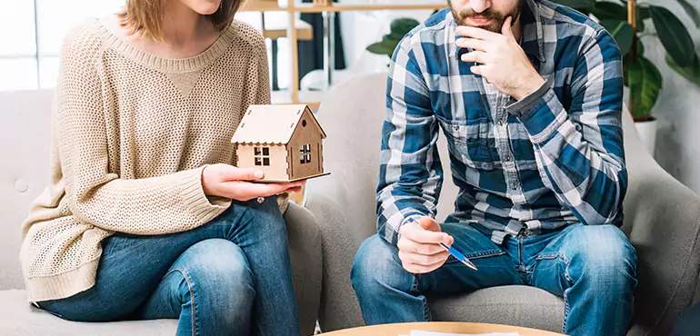 Why Sell Your House During Divorce in Staten Island, NY?